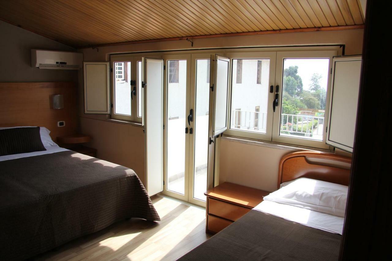 B&B Merigio' Villapiana Eksteriør billede